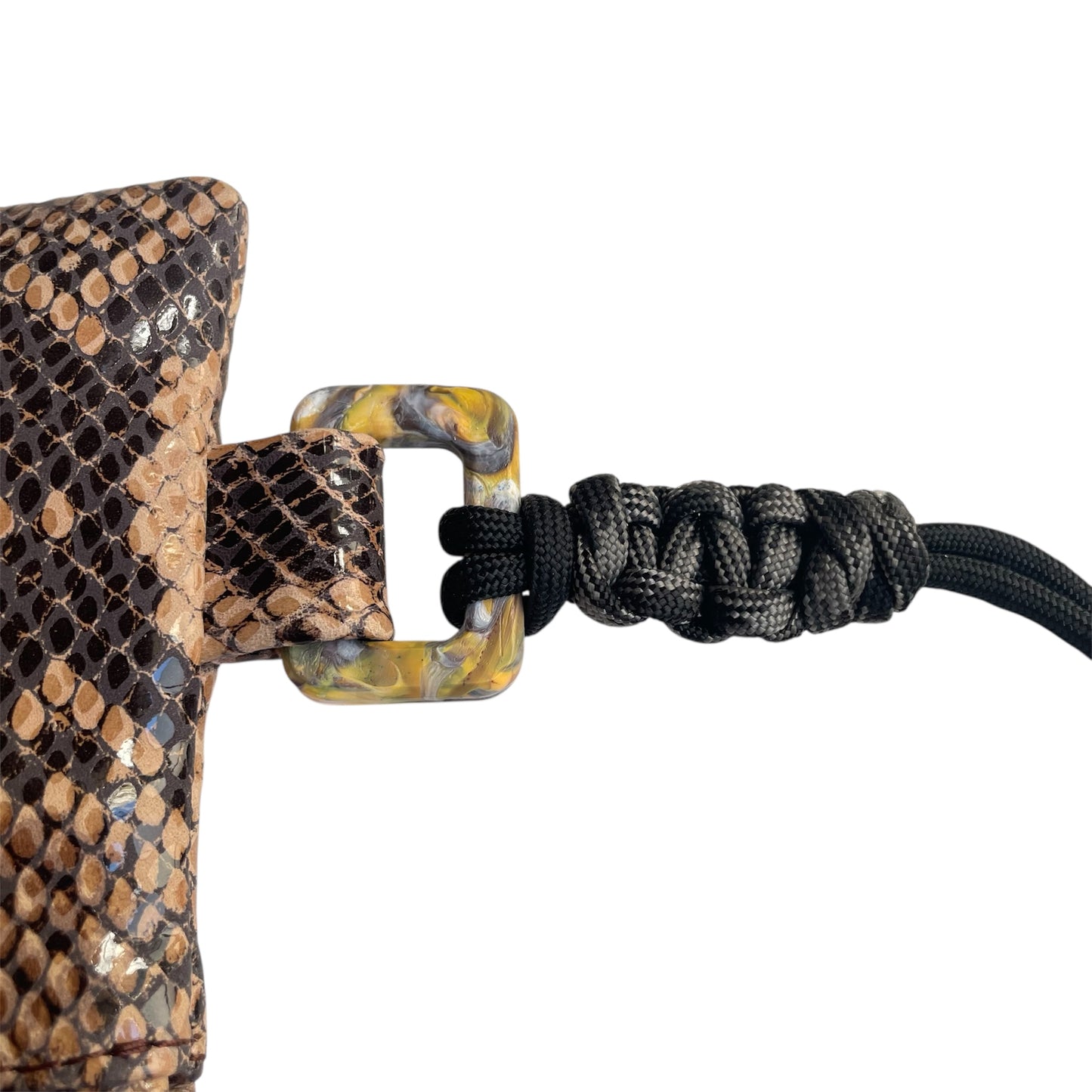 Sahara hanging pouch